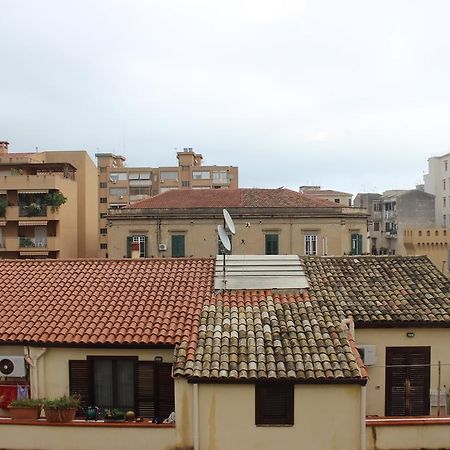 In Palermo'S Center Exterior foto
